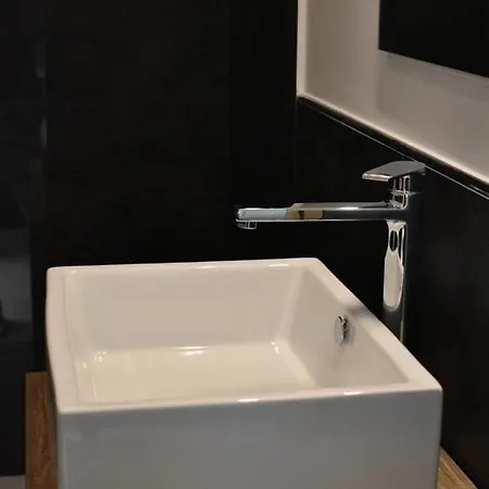 8 Marzo 3* Belvedere Marittimo