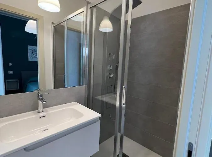 8 Marzo فندق مبيت وإفطار بلفيديري ماريتّيمو