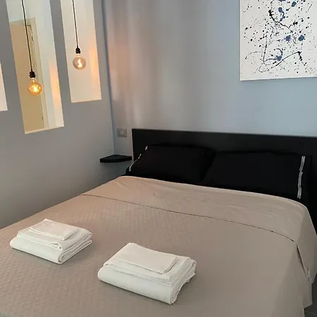 8 Marzo Bed & Breakfast 3*