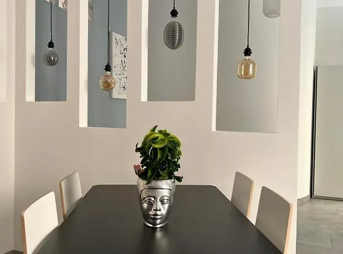 Oda ve Kahvaltı 8 Marzo 3*