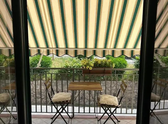 Oda ve Kahvaltı 8 Marzo Belvedere Marittimo